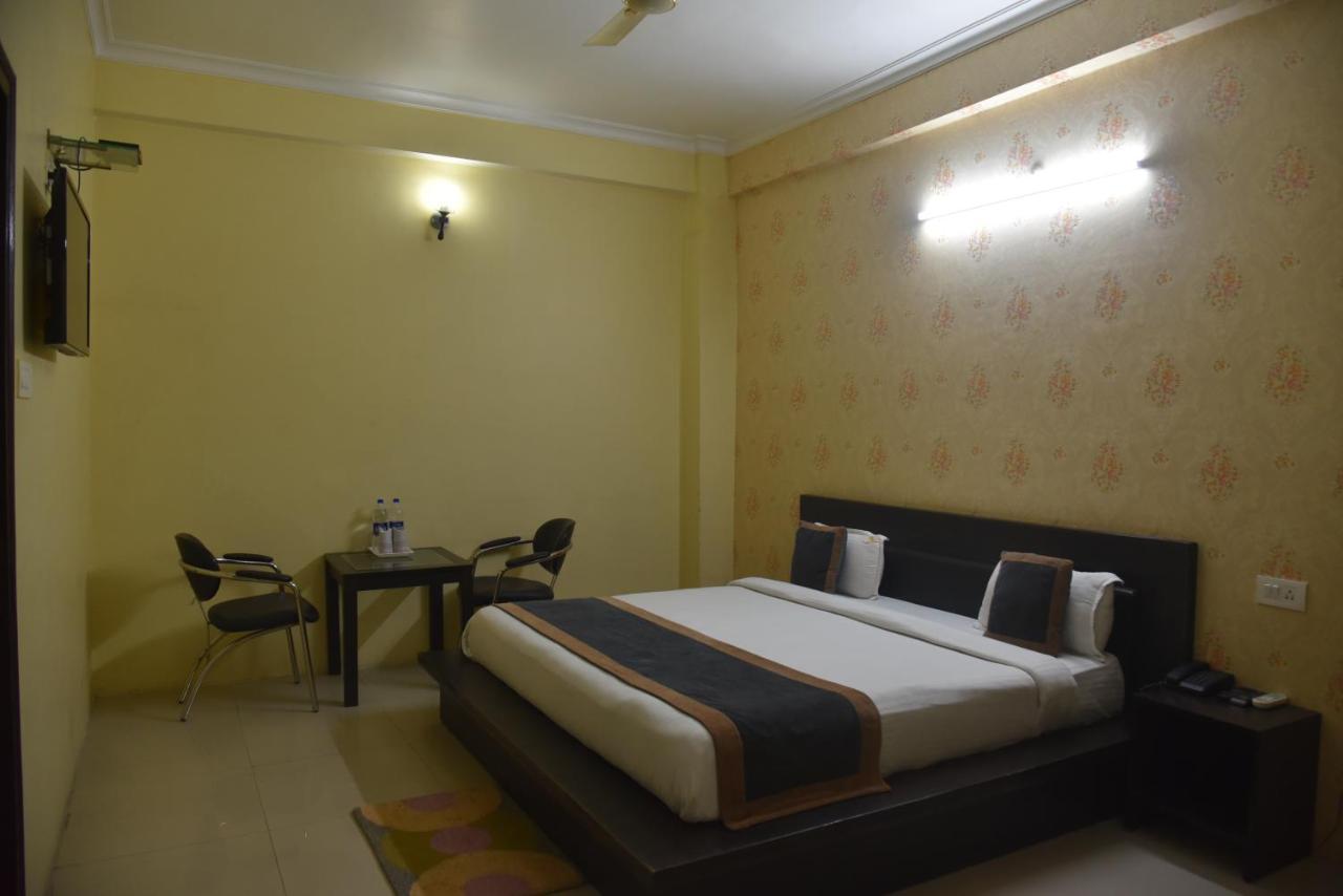 Hotel Nexus L Hotels In Charbagh Лакхнау Екстер'єр фото