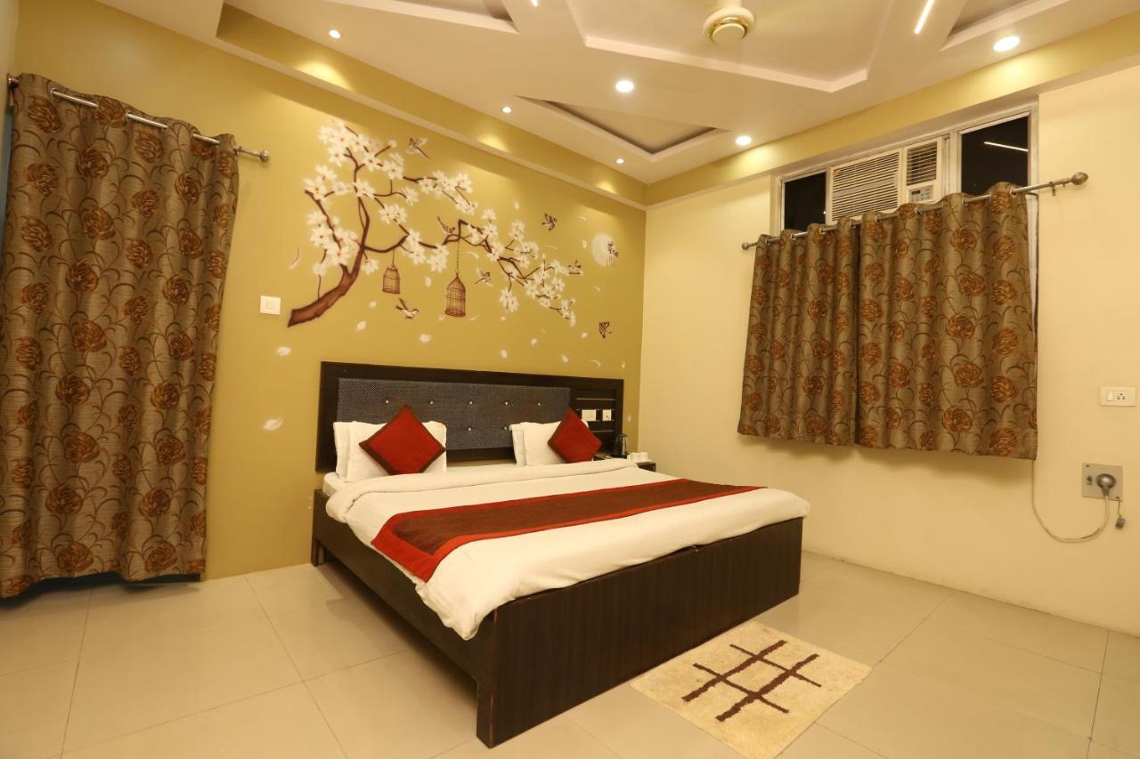 Hotel Nexus L Hotels In Charbagh Лакхнау Екстер'єр фото