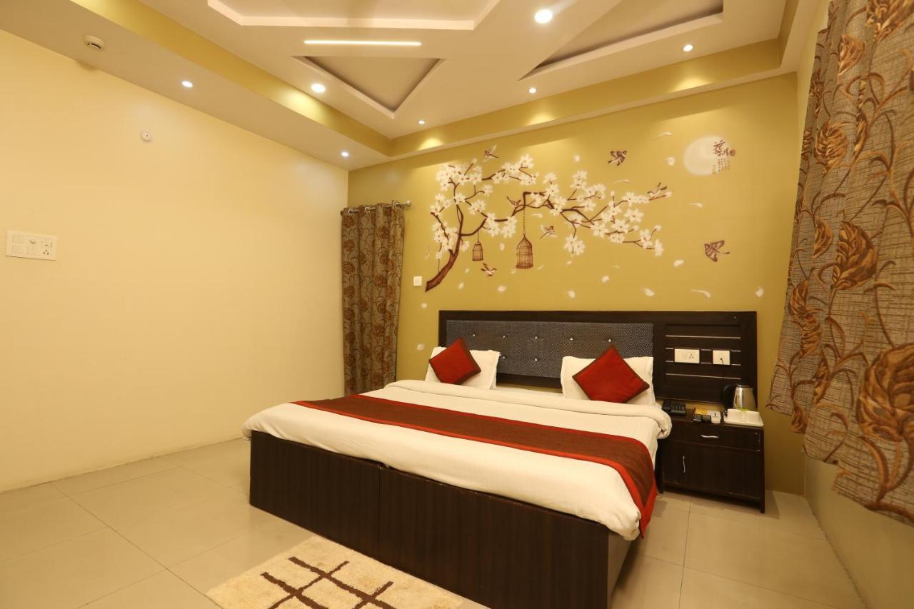 Hotel Nexus L Hotels In Charbagh Лакхнау Екстер'єр фото